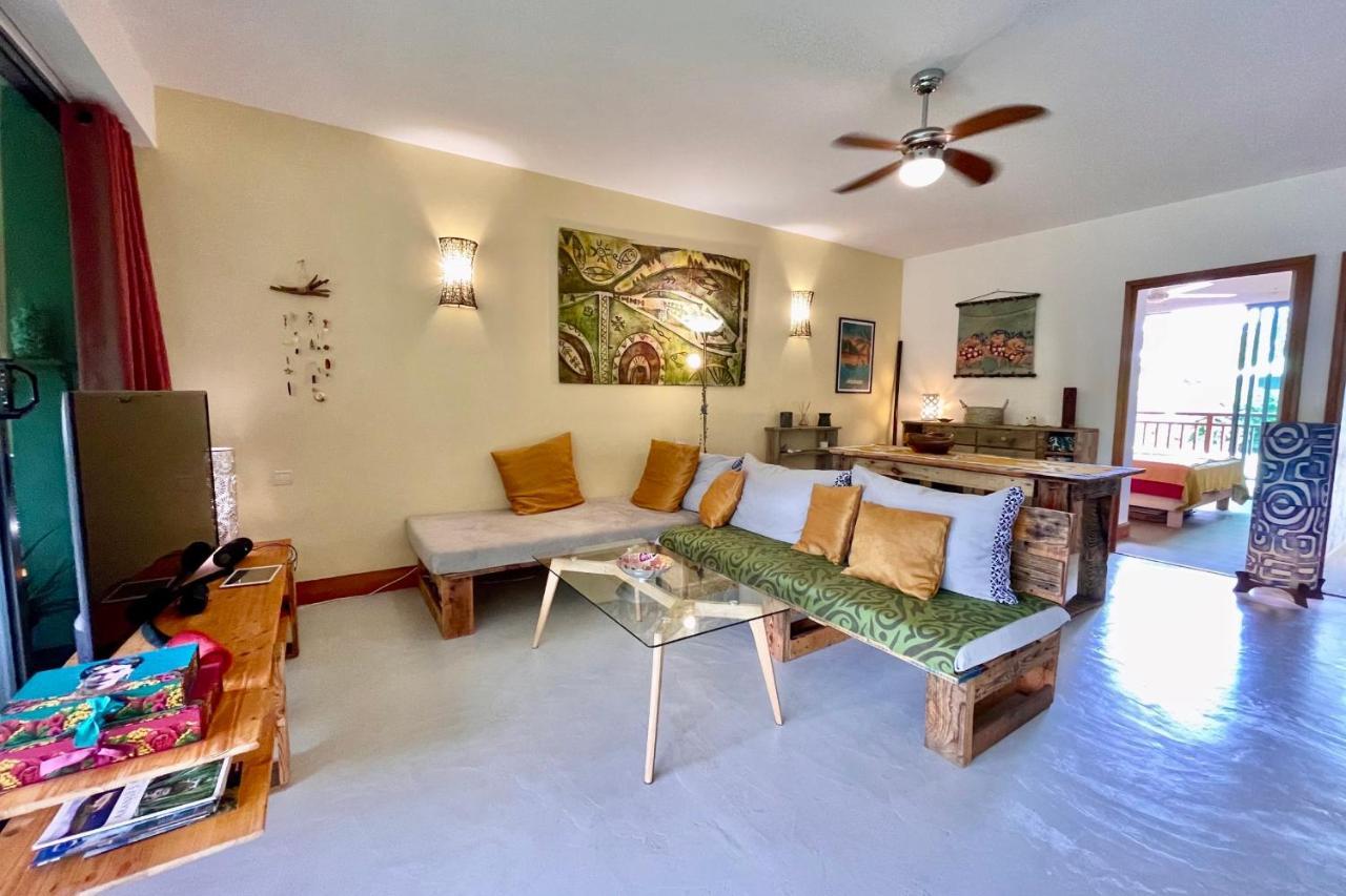 Vaiava Beach Carlton- Tahiti - Beachfront Luxury Residence & Pool - 4 Pers Punaauia  Exterior foto